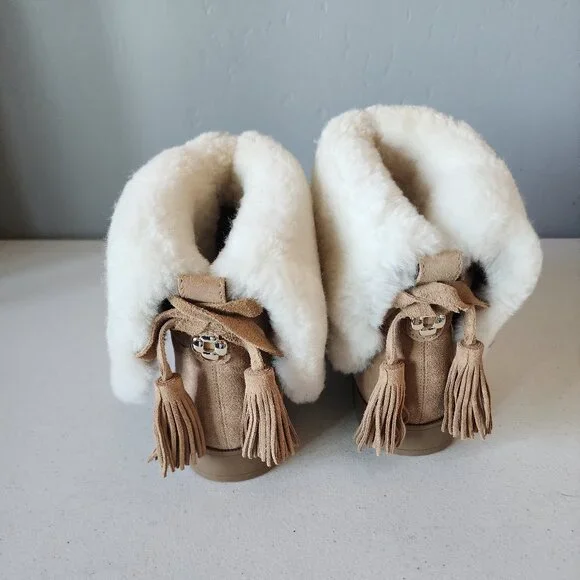 Larroude Suede Bootie "NEW" - Picture 6 of 16